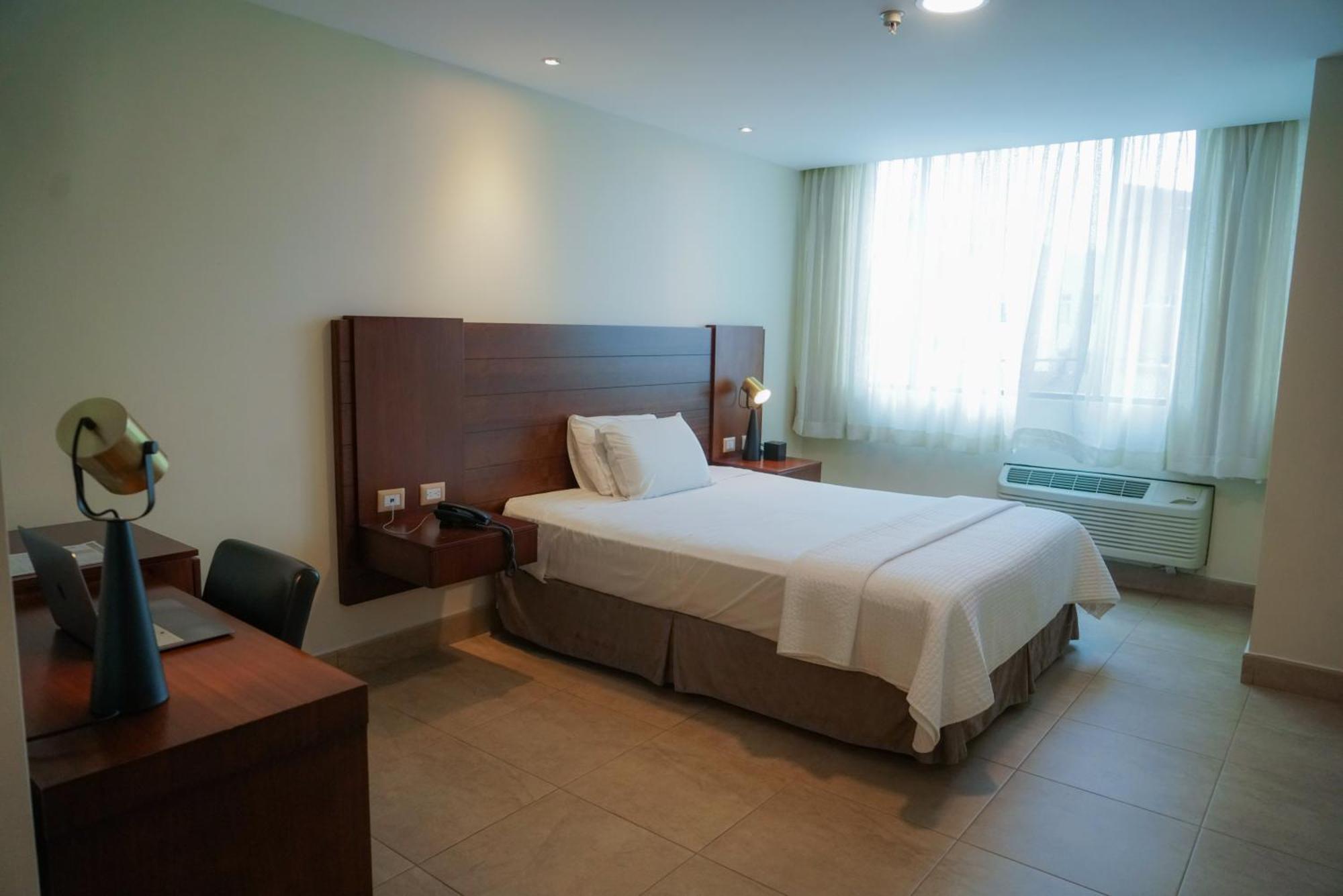 Hotel Marcelius กวายากิล ภายนอก รูปภาพ