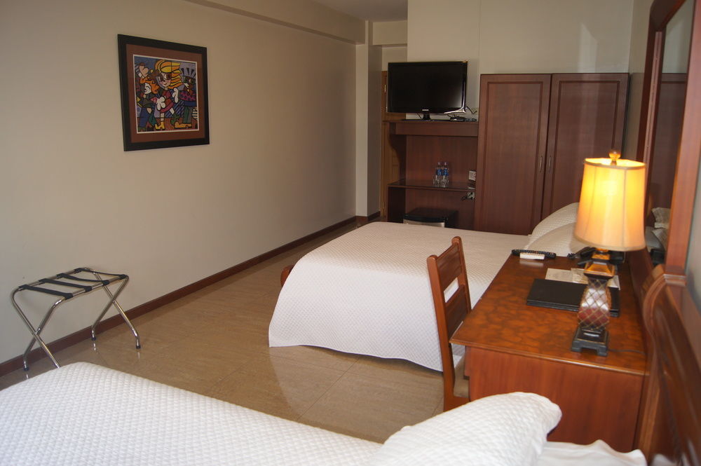 Hotel Marcelius กวายากิล ภายนอก รูปภาพ