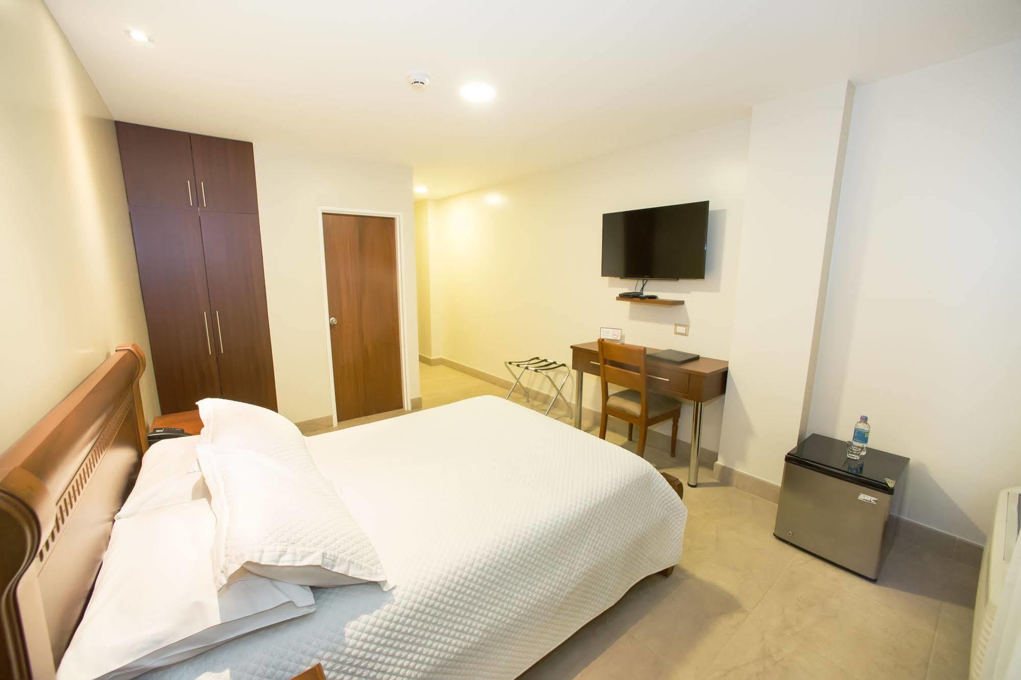 Hotel Marcelius กวายากิล ภายนอก รูปภาพ